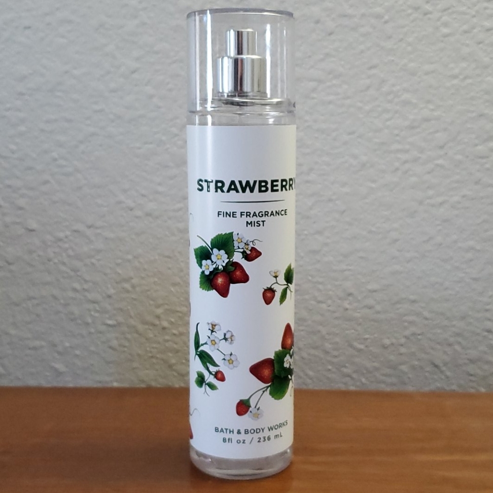 Bath & Body Works Strawberry Body Spray